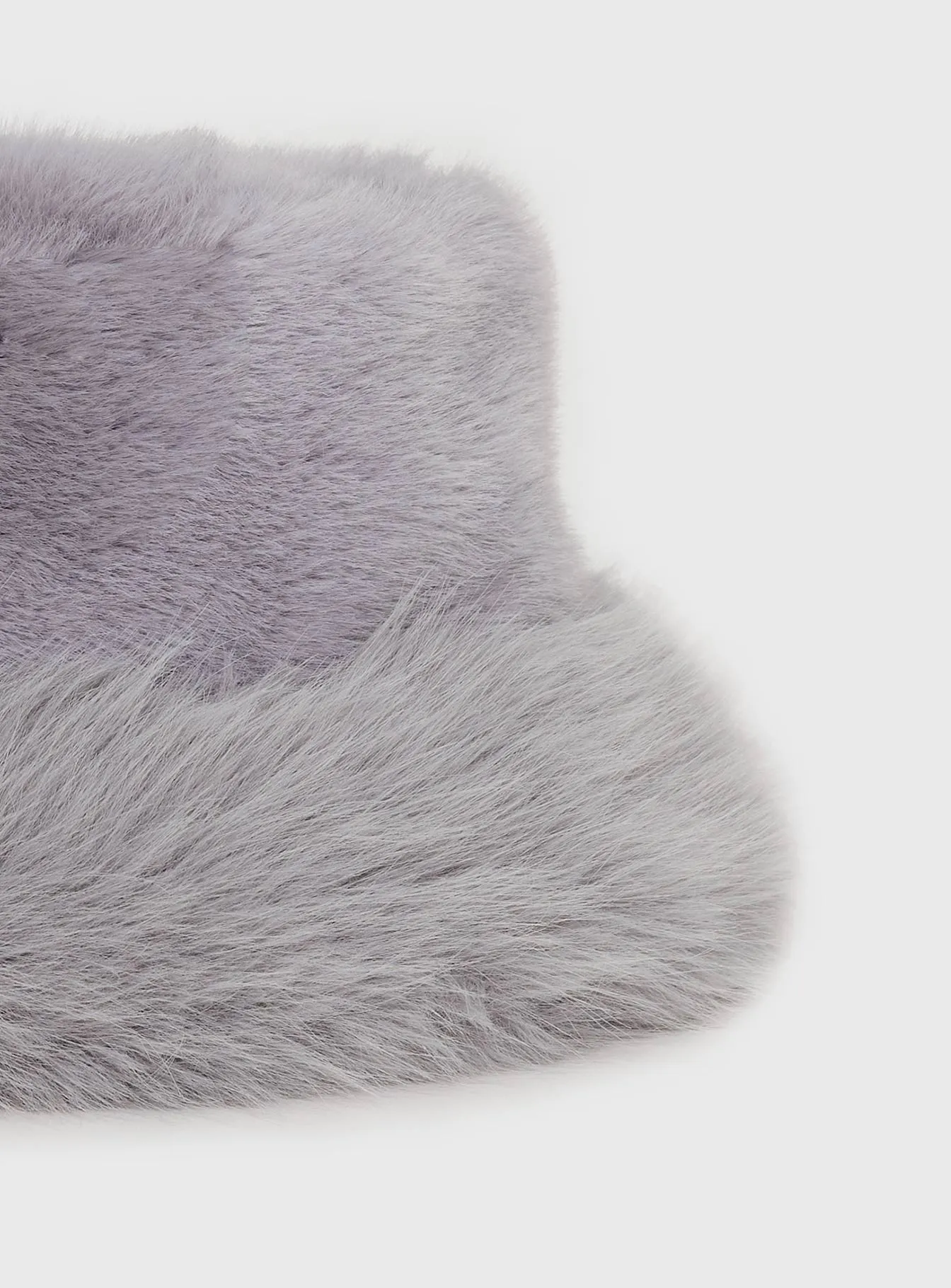 Avaah Fluffy Hat Grey