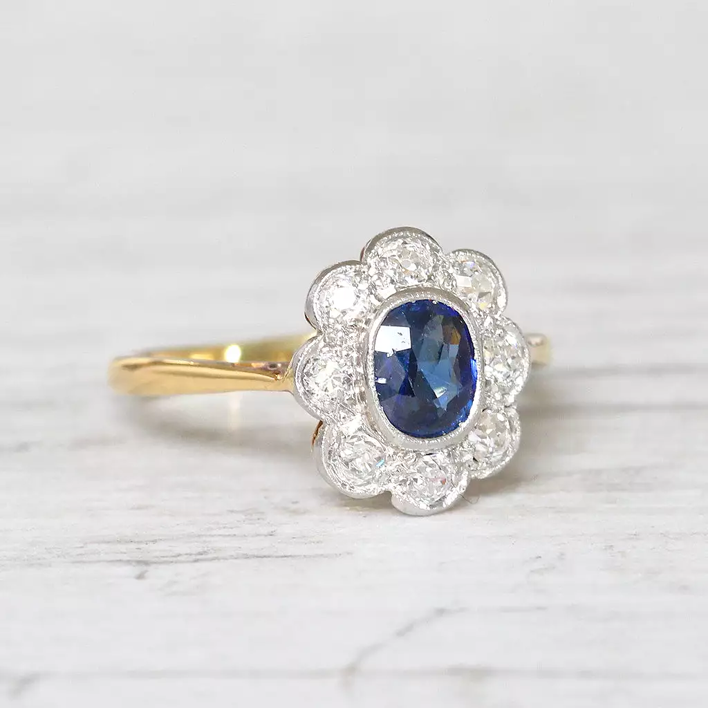 Edwardian 0.63 Carat Sapphire and Old Cut Diamond Cluster Ring