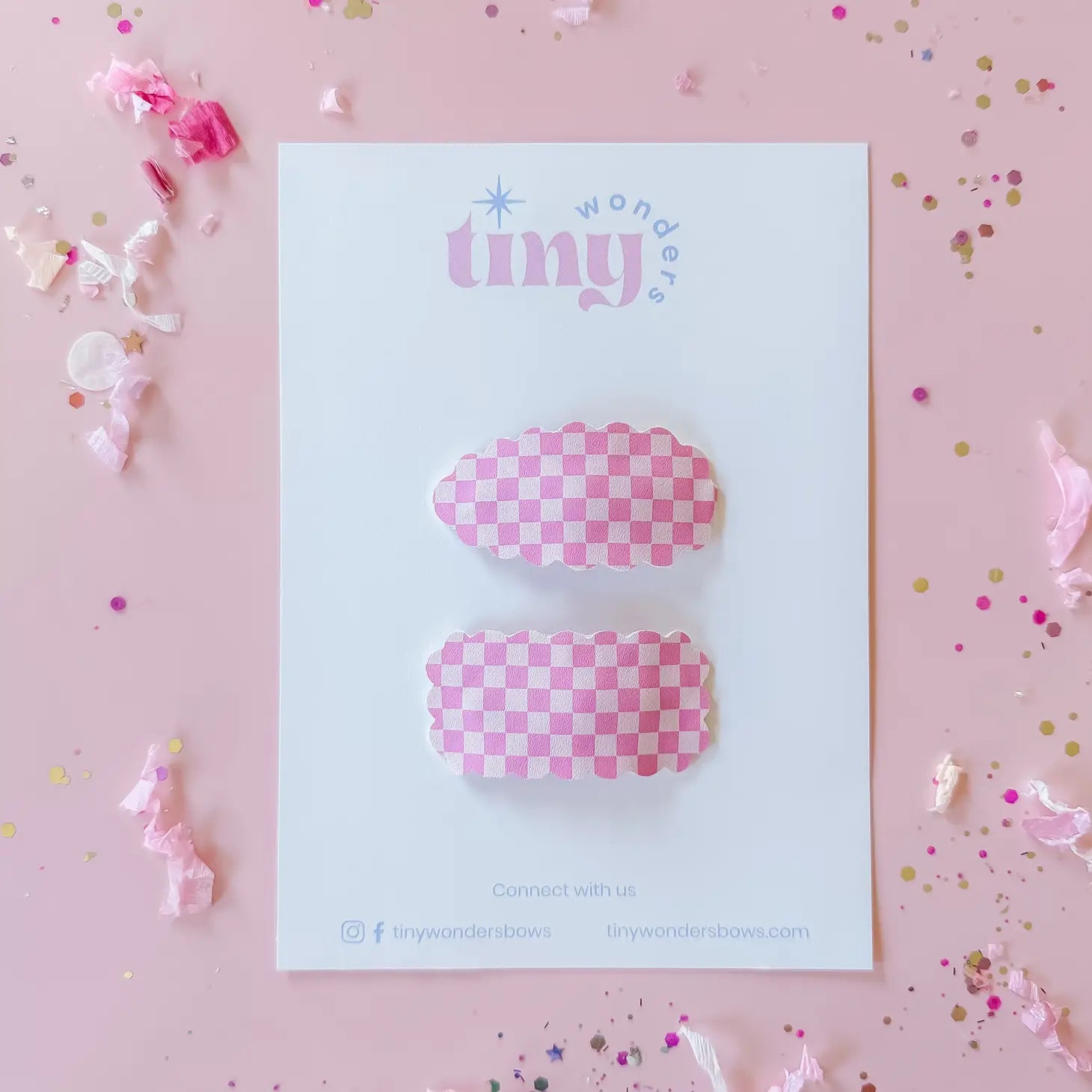 Tiny Wonders - Pink Checkered Teardrop Snap Clip