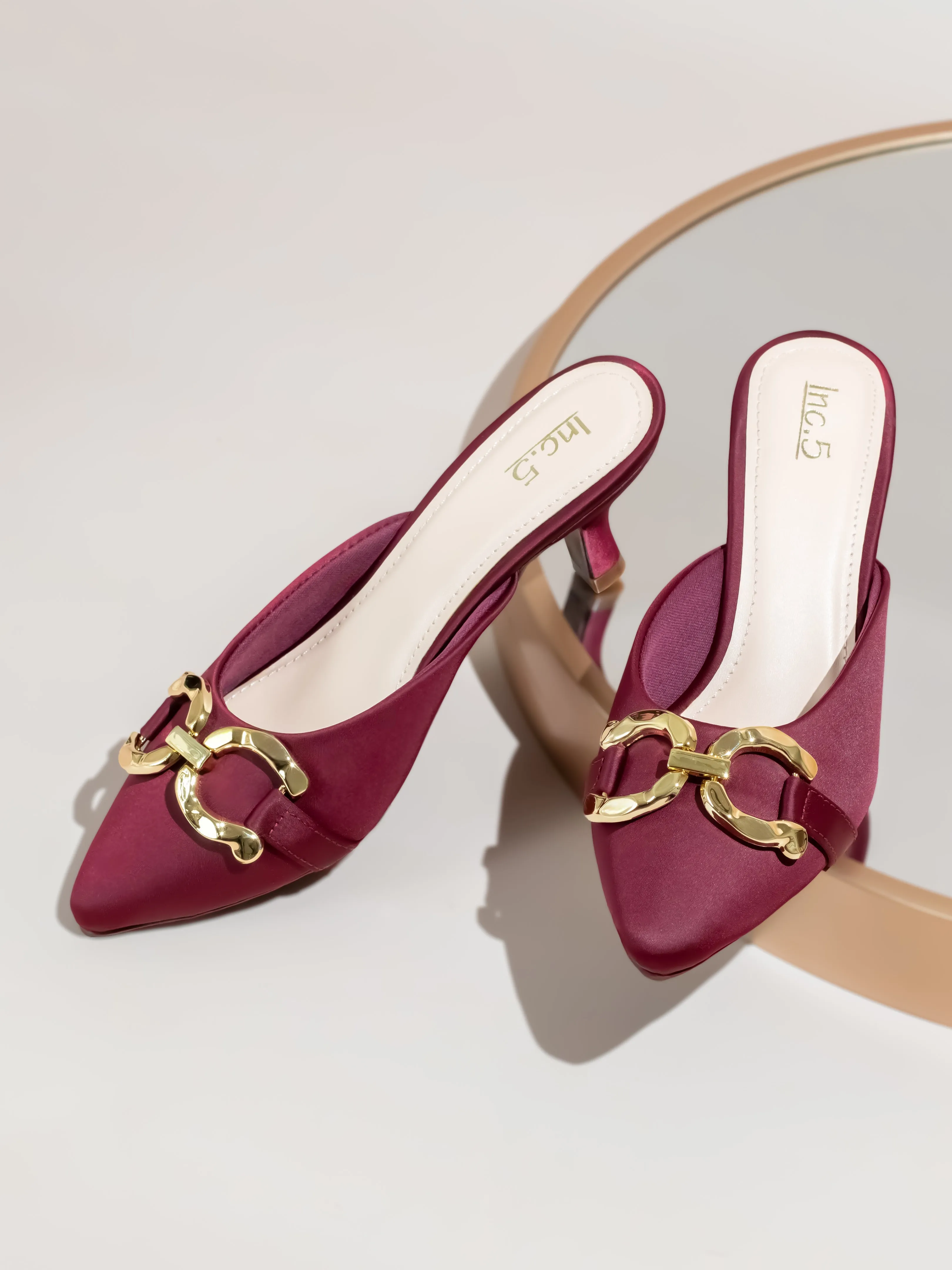 Women Maroon & Gold-Toned Buckle Embellished Kitten Heel Mules